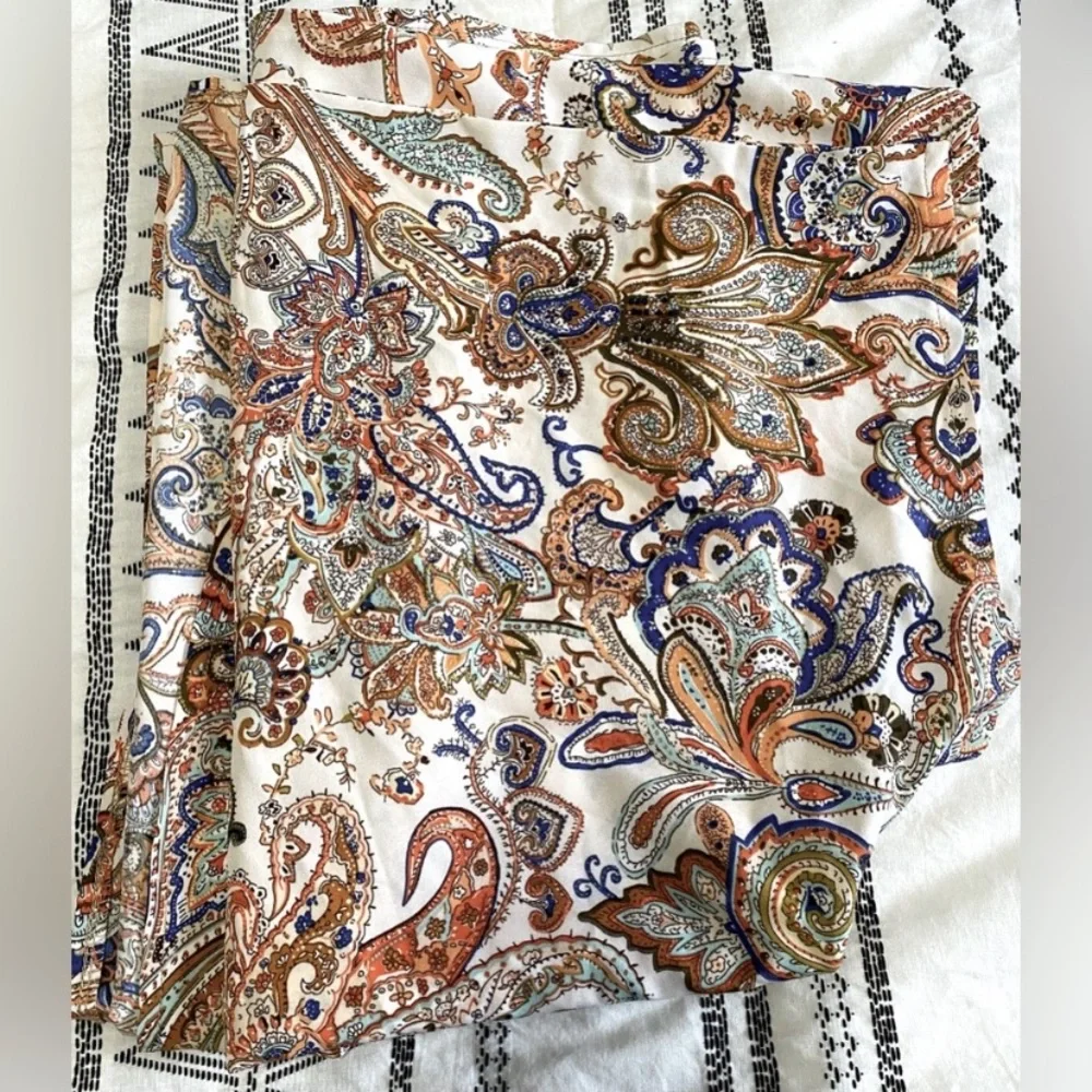 Paisley Open Front Kimono - Picture 4 of 4